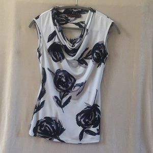 The Limited sleeveless scoop shirt